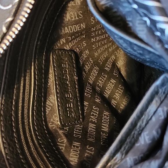 Steve Madden Crossbody Bag - Picture 4 of 12